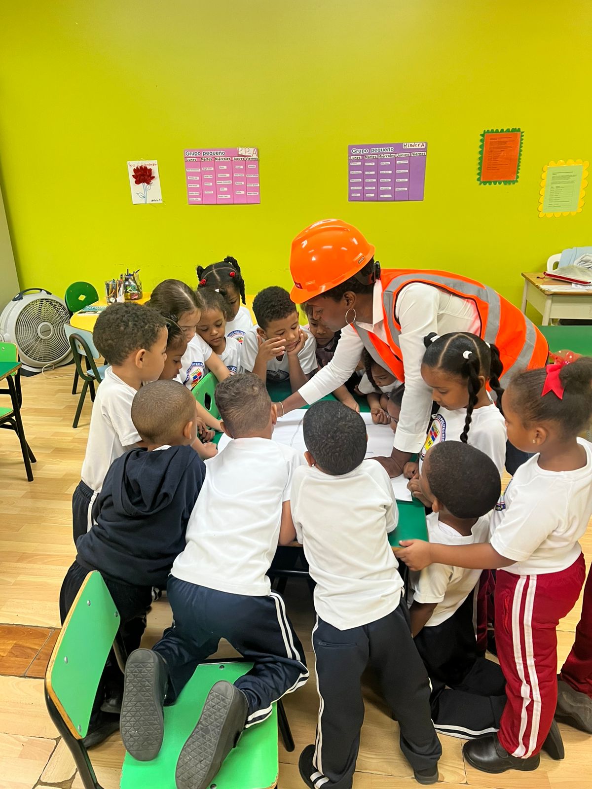 fa3ec8a4 ffbd 4b40 b6a4 7cbb5cef0fac